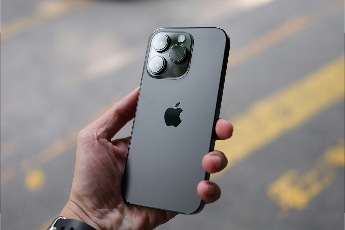 IPHONE