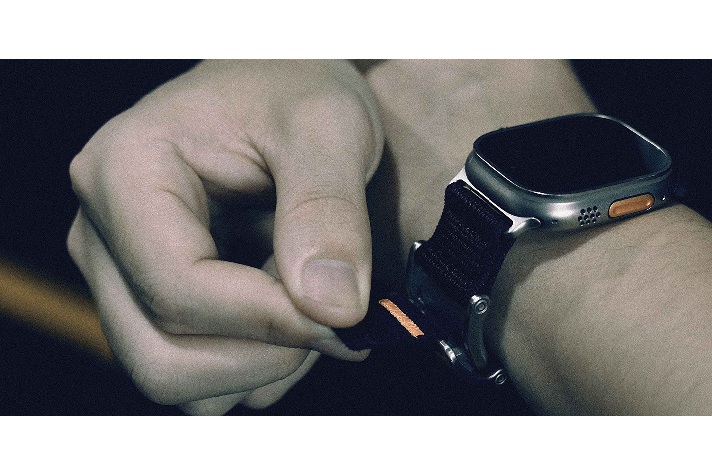 APPLE WATCH BANDS