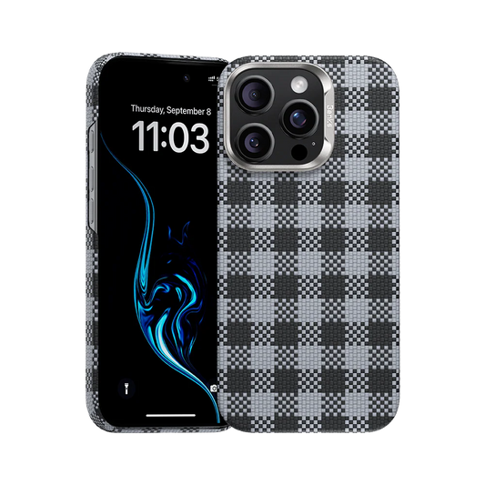 ArmorVichy Case built with Kevlar® (Black) - 16 Pro Max